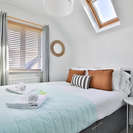 Stayright 2 Bed Beach House With Private Parking- Next To Barry Beach And Jackson Bay Luaran gambar