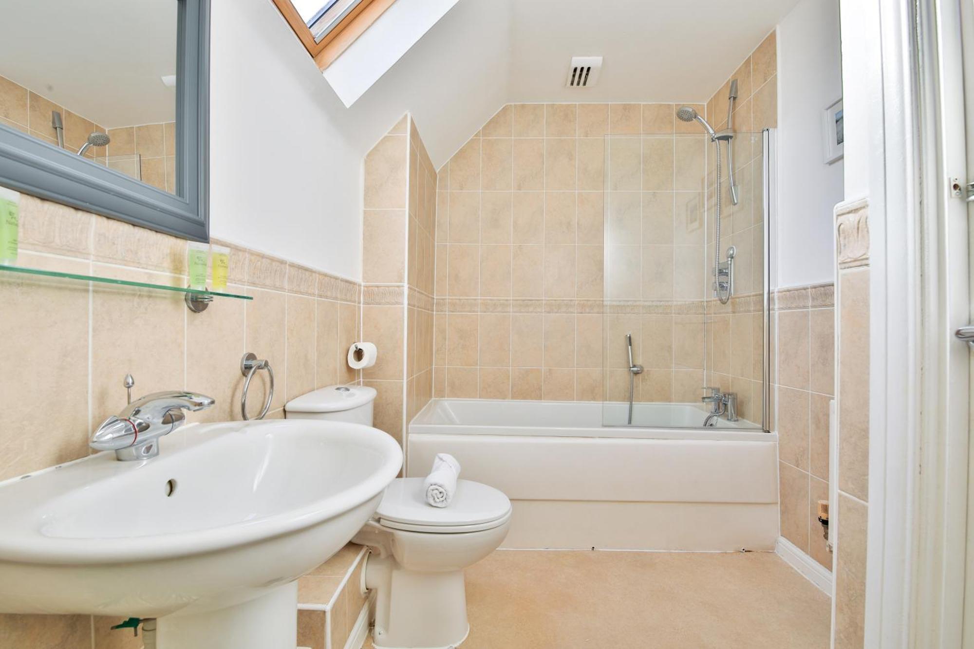 Stayright 2 Bed Beach House With Private Parking- Next To Barry Beach And Jackson Bay Luaran gambar