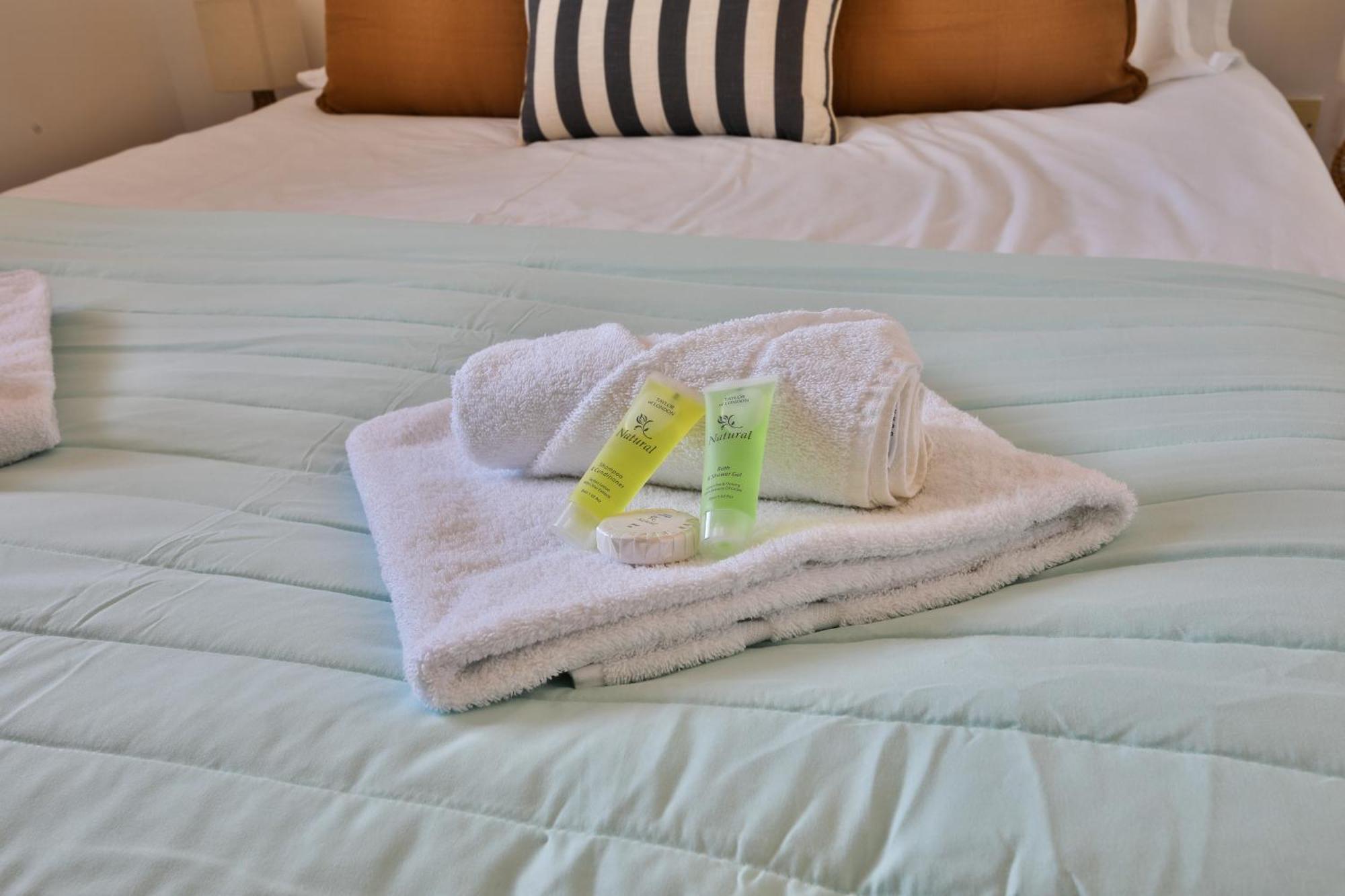 Stayright 2 Bed Beach House With Private Parking- Next To Barry Beach And Jackson Bay Luaran gambar