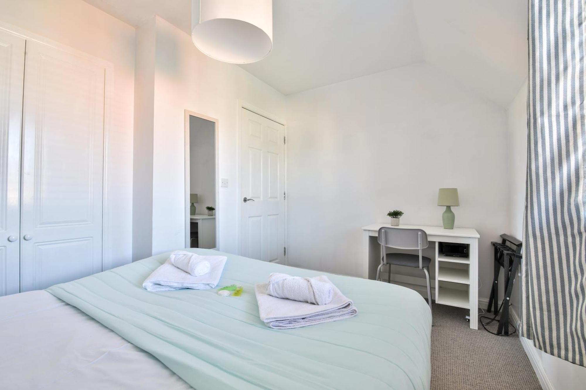 Stayright 2 Bed Beach House With Private Parking- Next To Barry Beach And Jackson Bay Luaran gambar