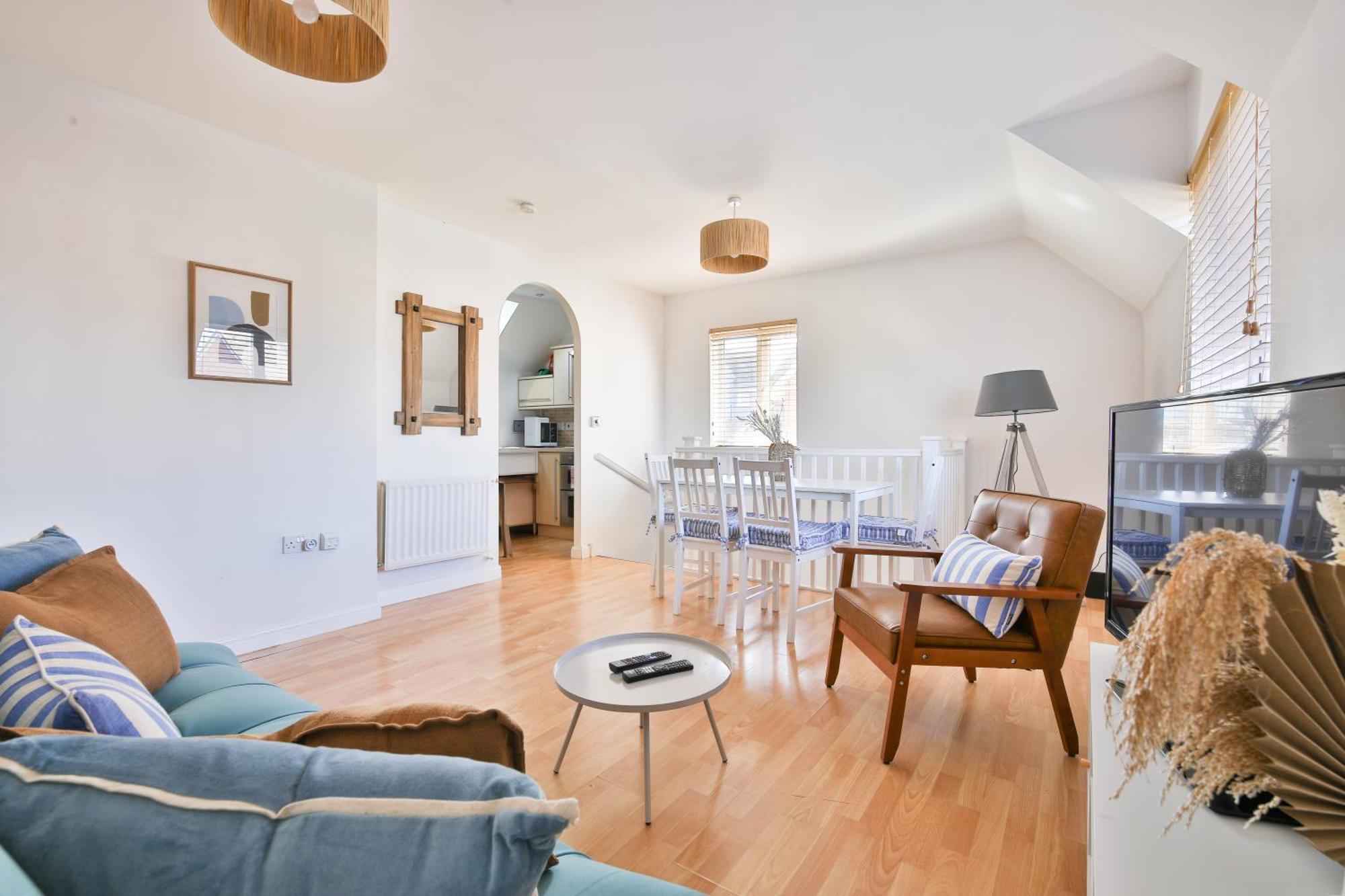 Stayright 2 Bed Beach House With Private Parking- Next To Barry Beach And Jackson Bay Luaran gambar